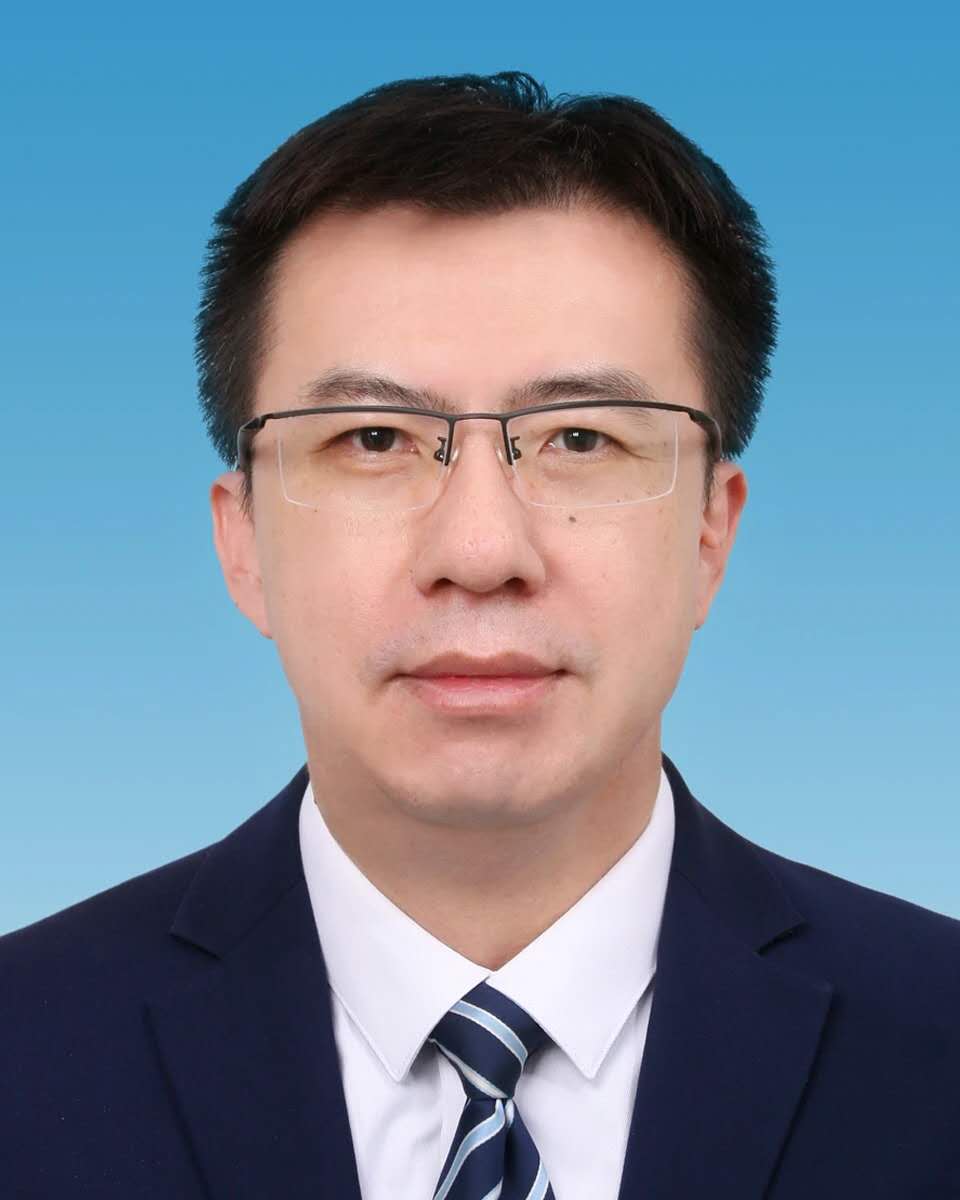 杨东炜