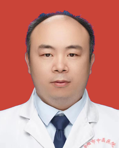 黄志雄