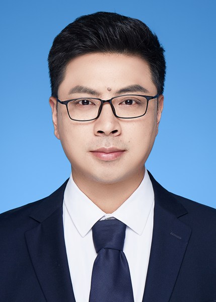 马加磊