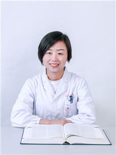 廖丽娜