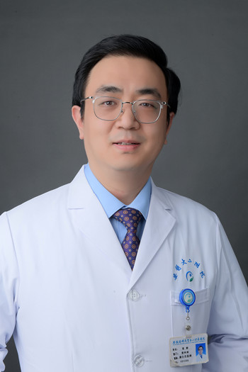 张彬