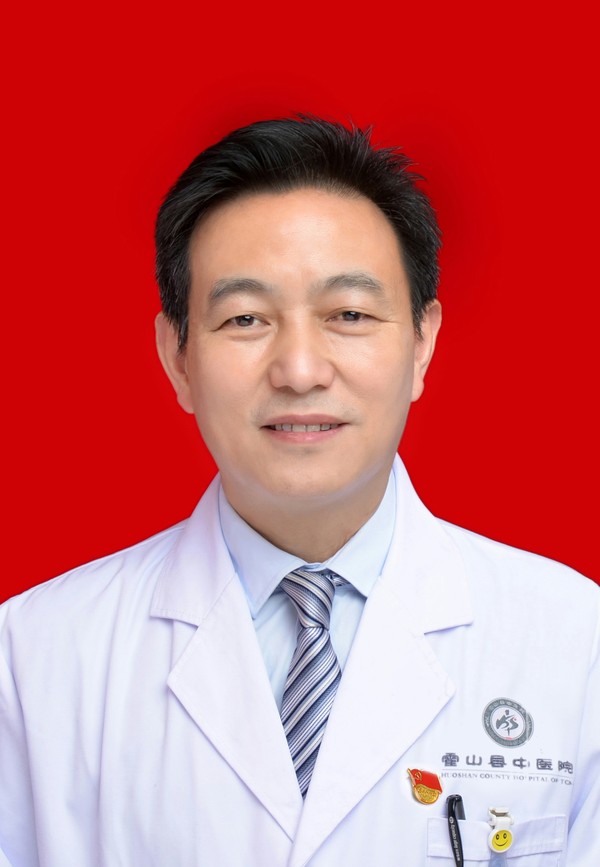 潘家东