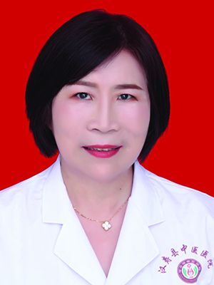 万志英