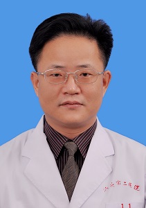 杨育群