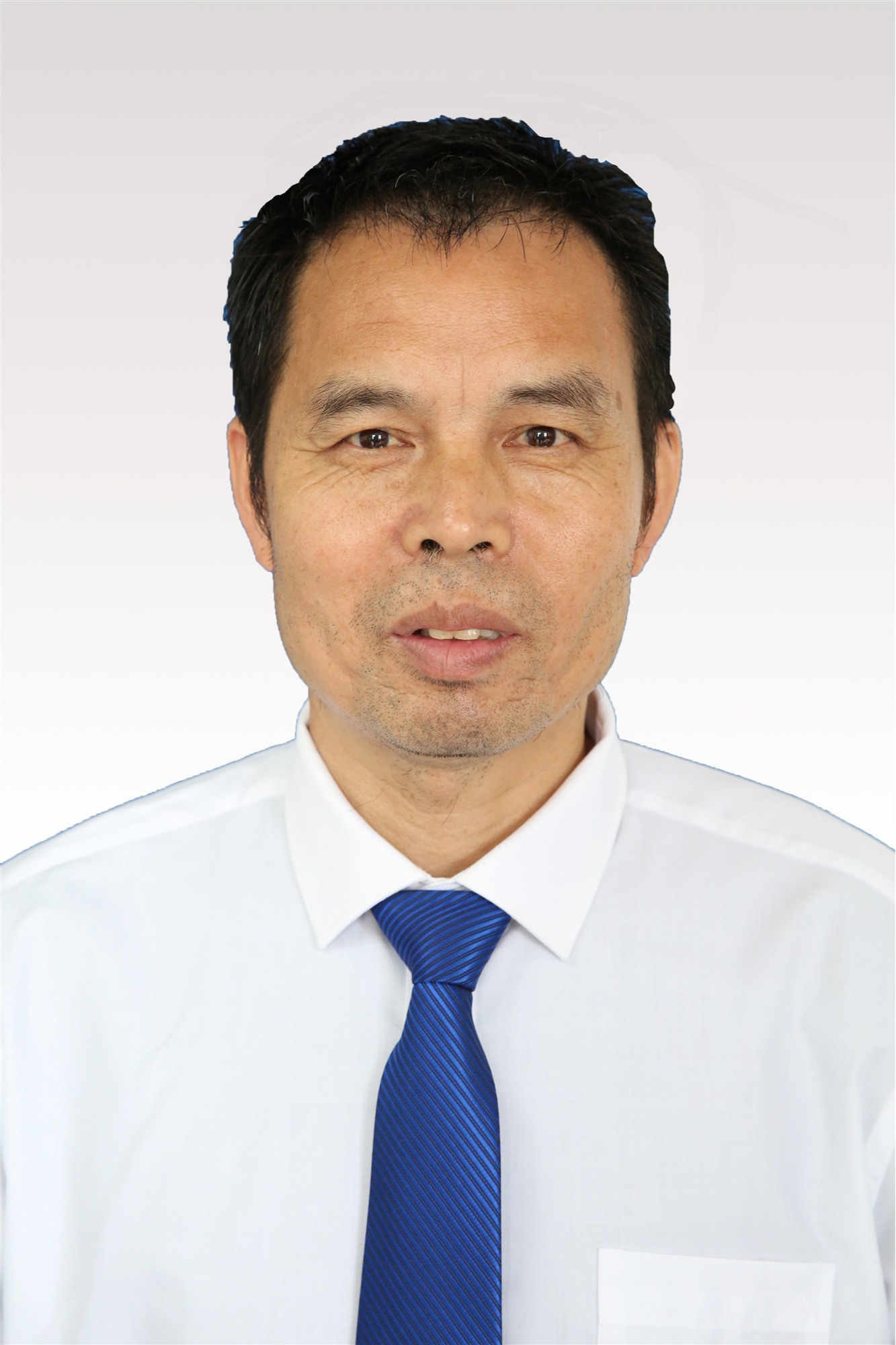 卢任根