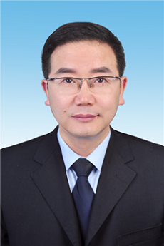 李堃