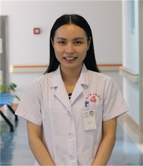 王英秀 (Kristina Wang)