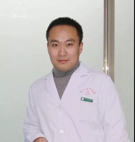 白率臻