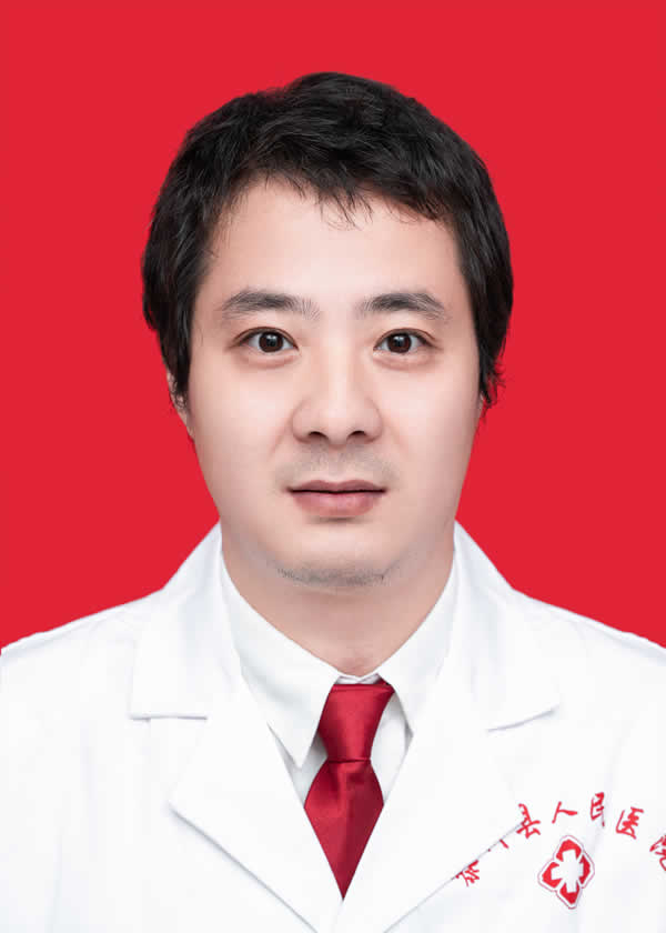 李 勇