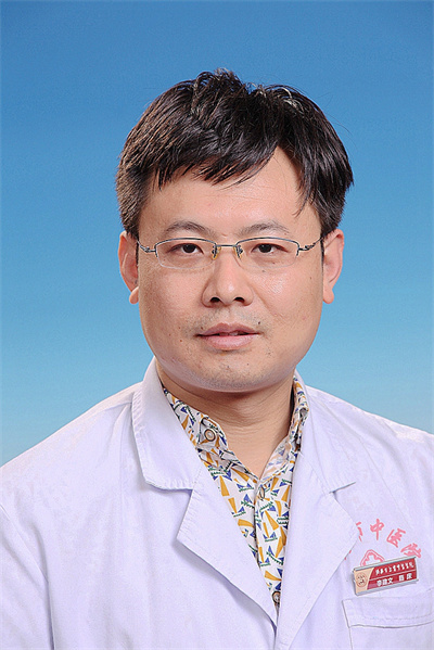 李建文