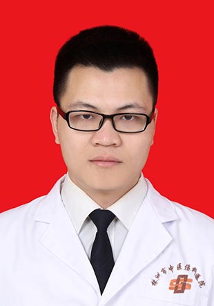 邱亿明