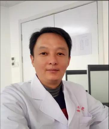 王春富