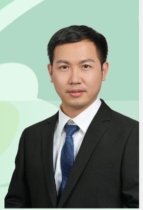 李道伟