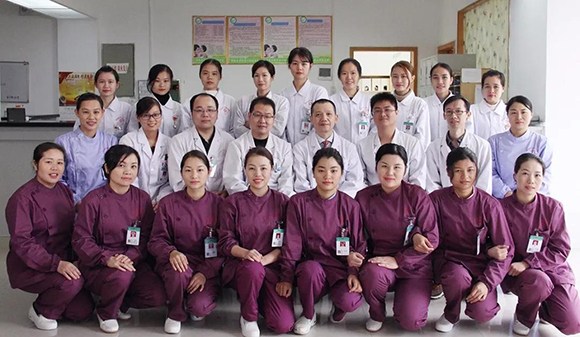 肾内科、消化内科