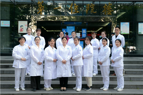 内分泌科、老年科一