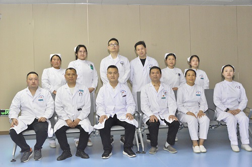 肝胆甲乳外科、普外科