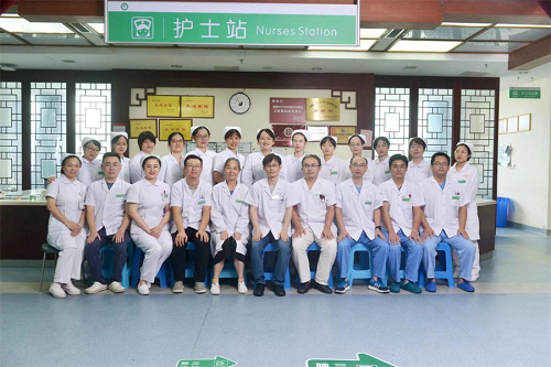 呼吸与危重症医学科