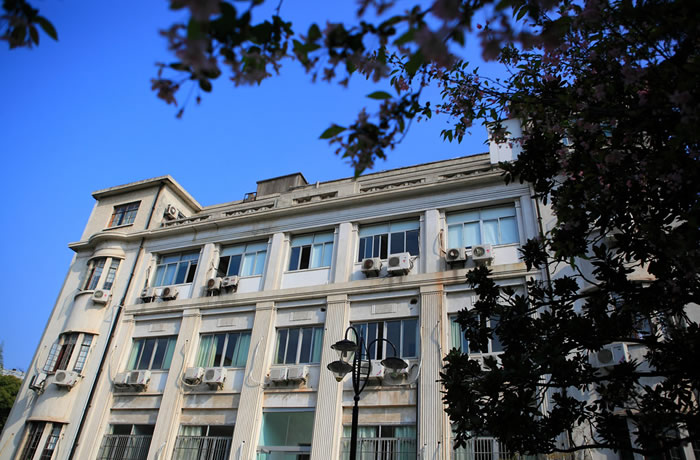 复旦大学附属眼耳鼻喉科医院（三级甲等）