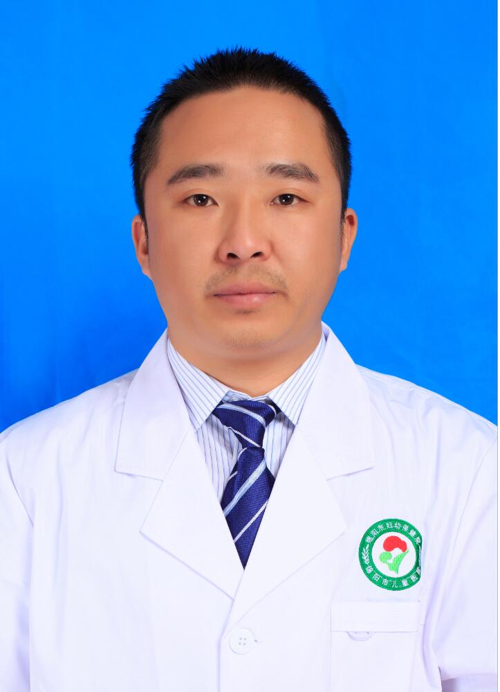 冉崇荣主治医师
