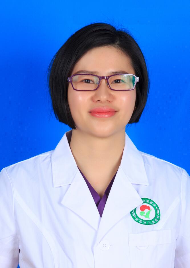 卢婷婷主管药师