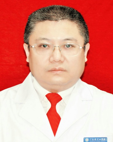 何大鹏副主任、主任医师