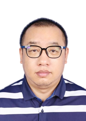 李志琳主任、博士