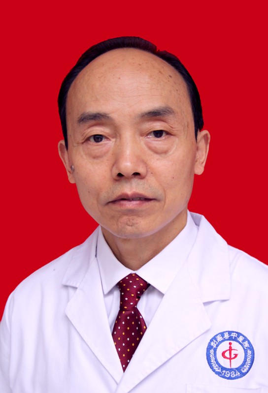 邓天润主任医师