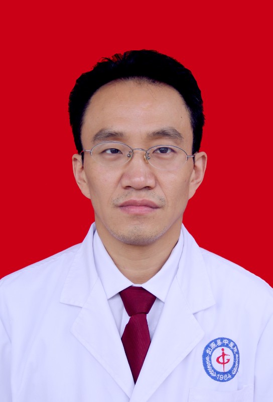 母朝忠主治医师