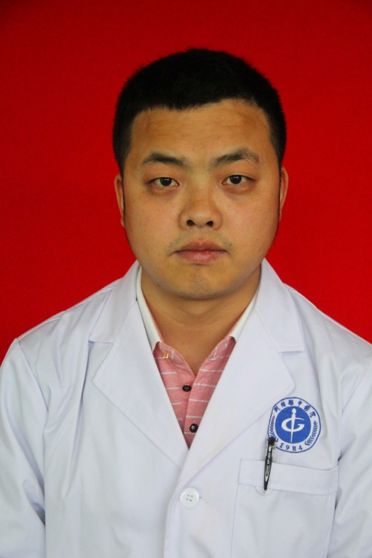 杨东霖主治医师