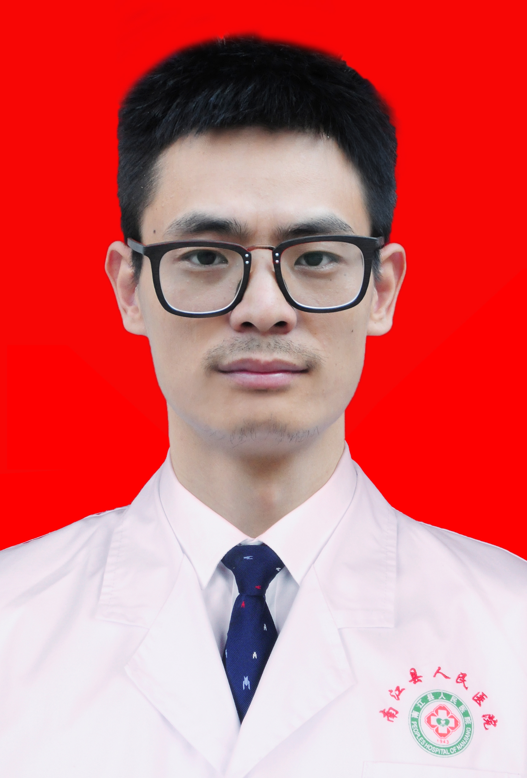 阳义伟神经外科专业