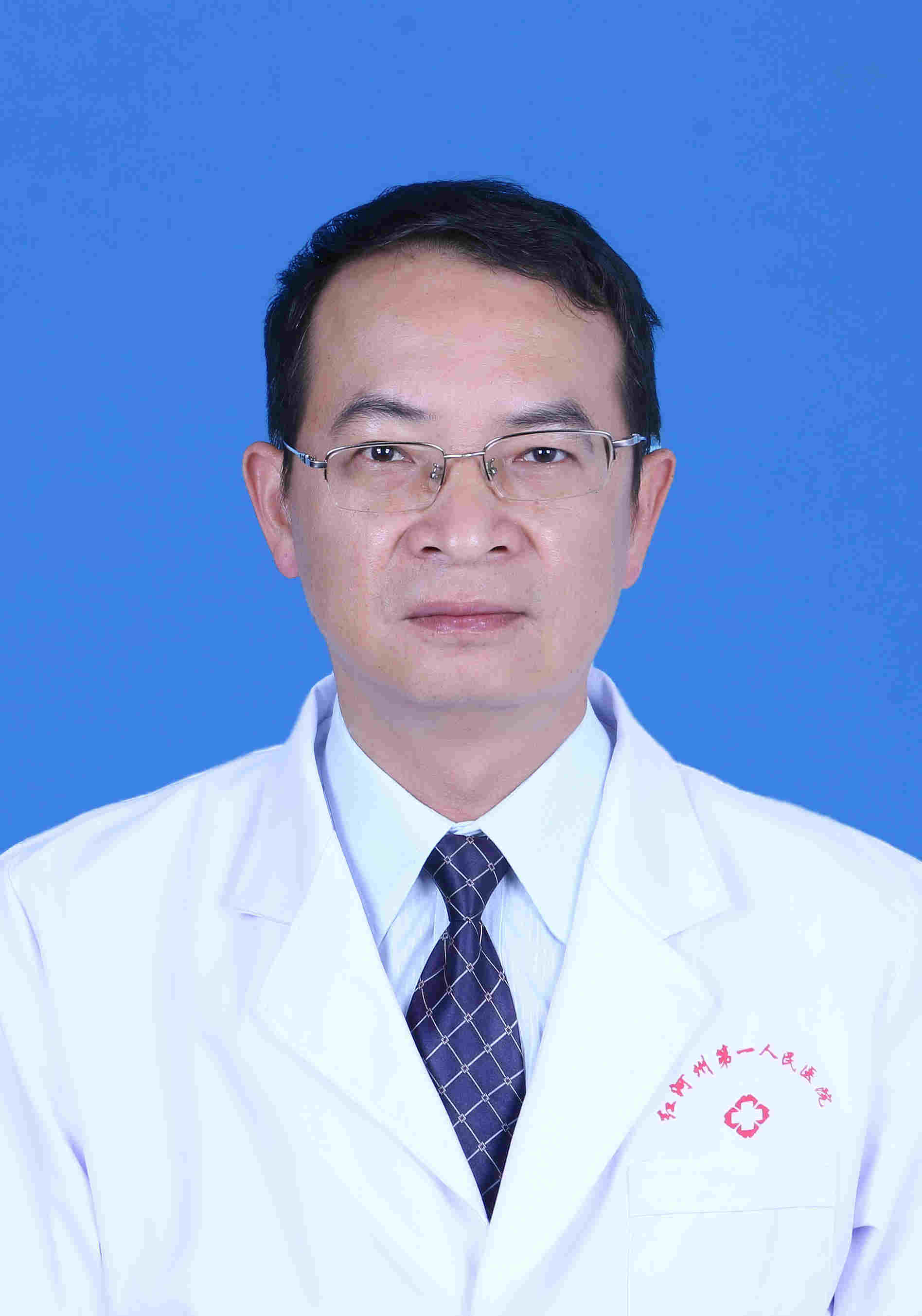 王璟（胸外科）