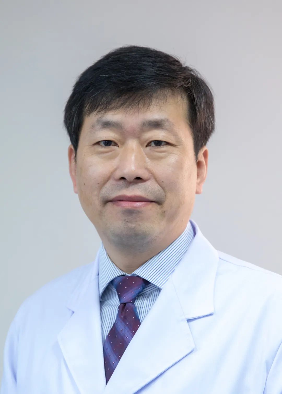 魏以新主任医师