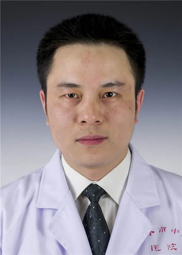 许能文副主任医师