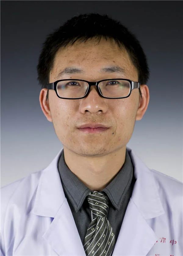 彭潇副主任医师