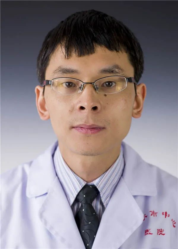 周家峰副主任医师