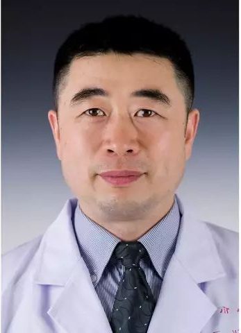 何登伟主任医师