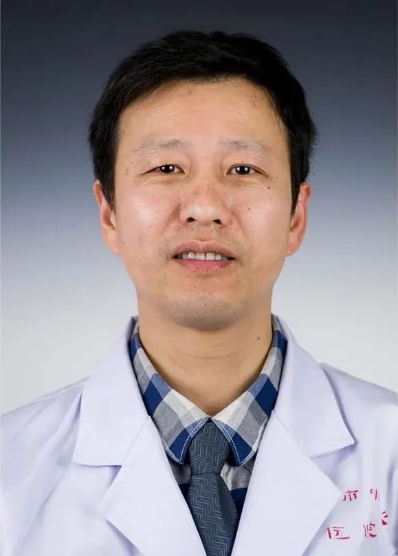 张翼副主任医师