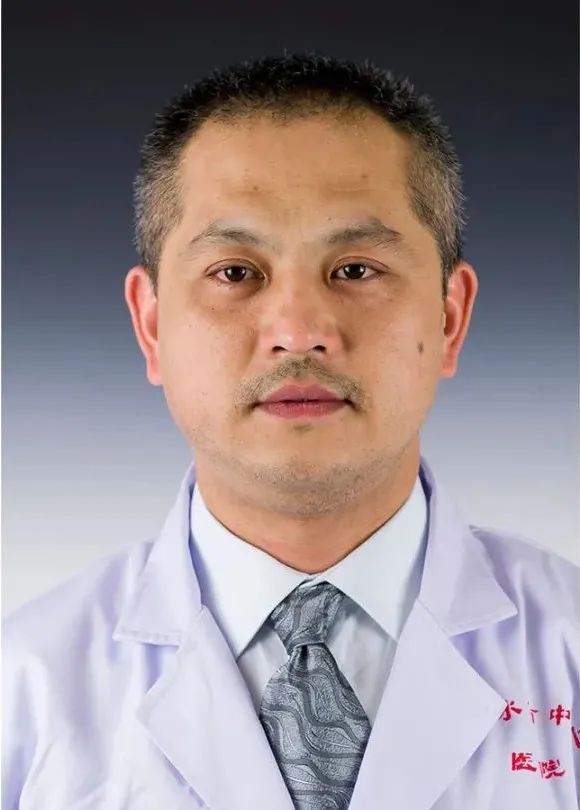 汪泓副主任医师