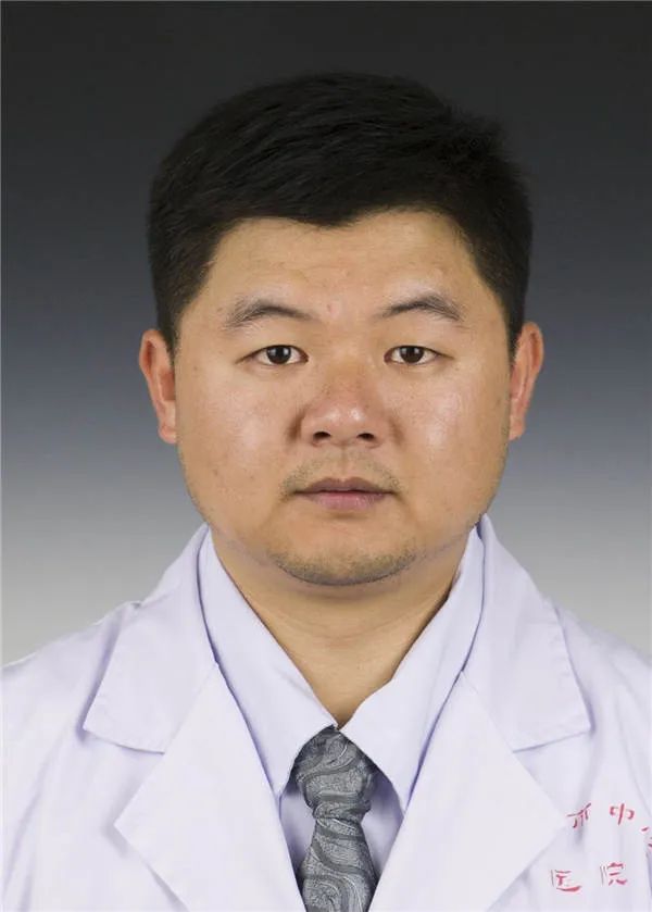 黄建胜副主任技师