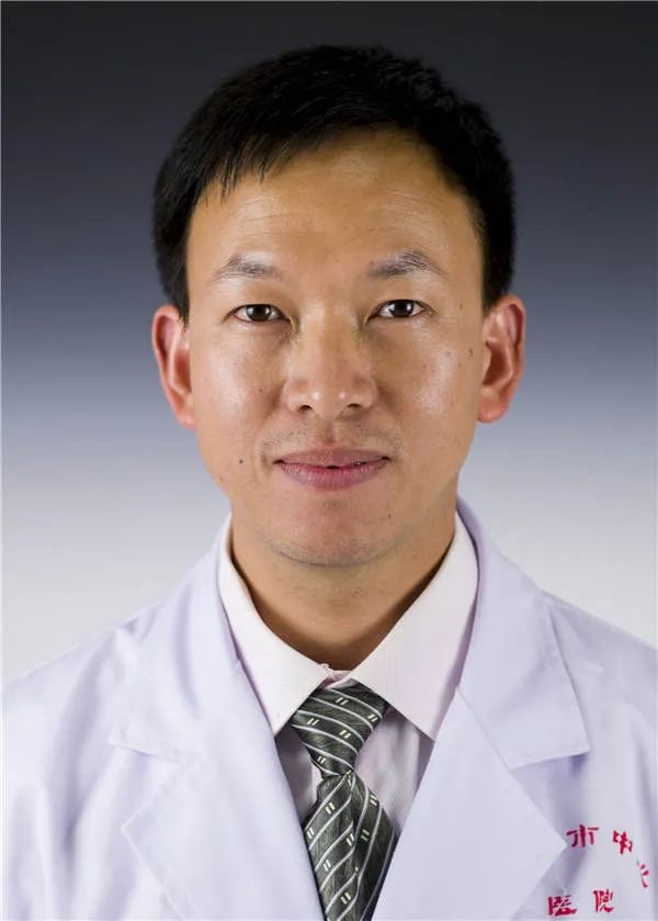 吴晓副主任技师