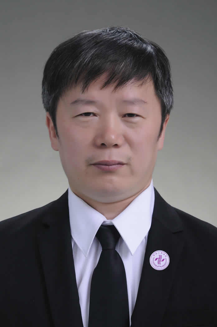 秦宝山副主任医师