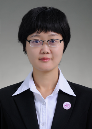 杨雪副主任医师