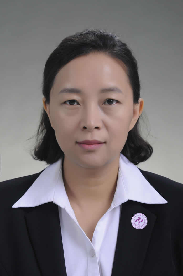 郭树霞科主任、主任医师