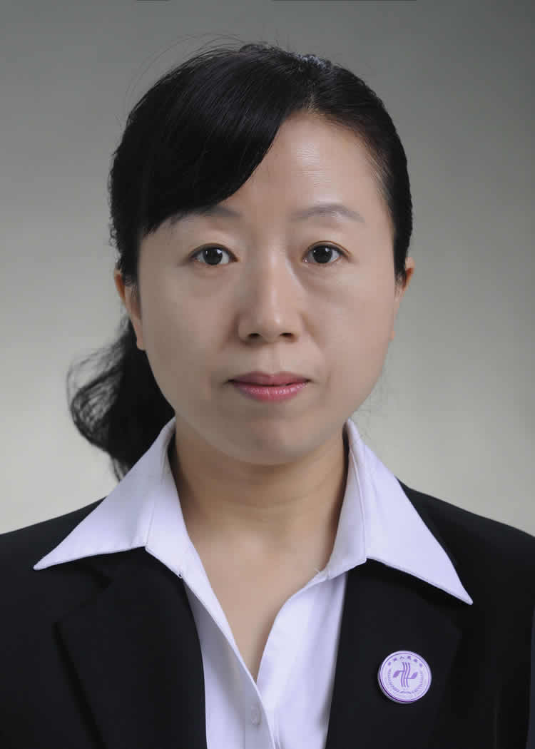 王艳青科主任、主任医师