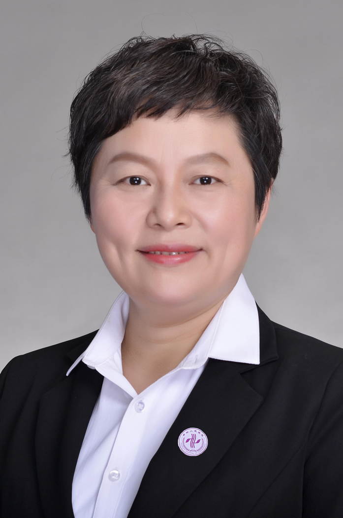 郭伟平科主任、主任医师