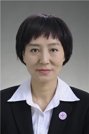 武红副主任医师