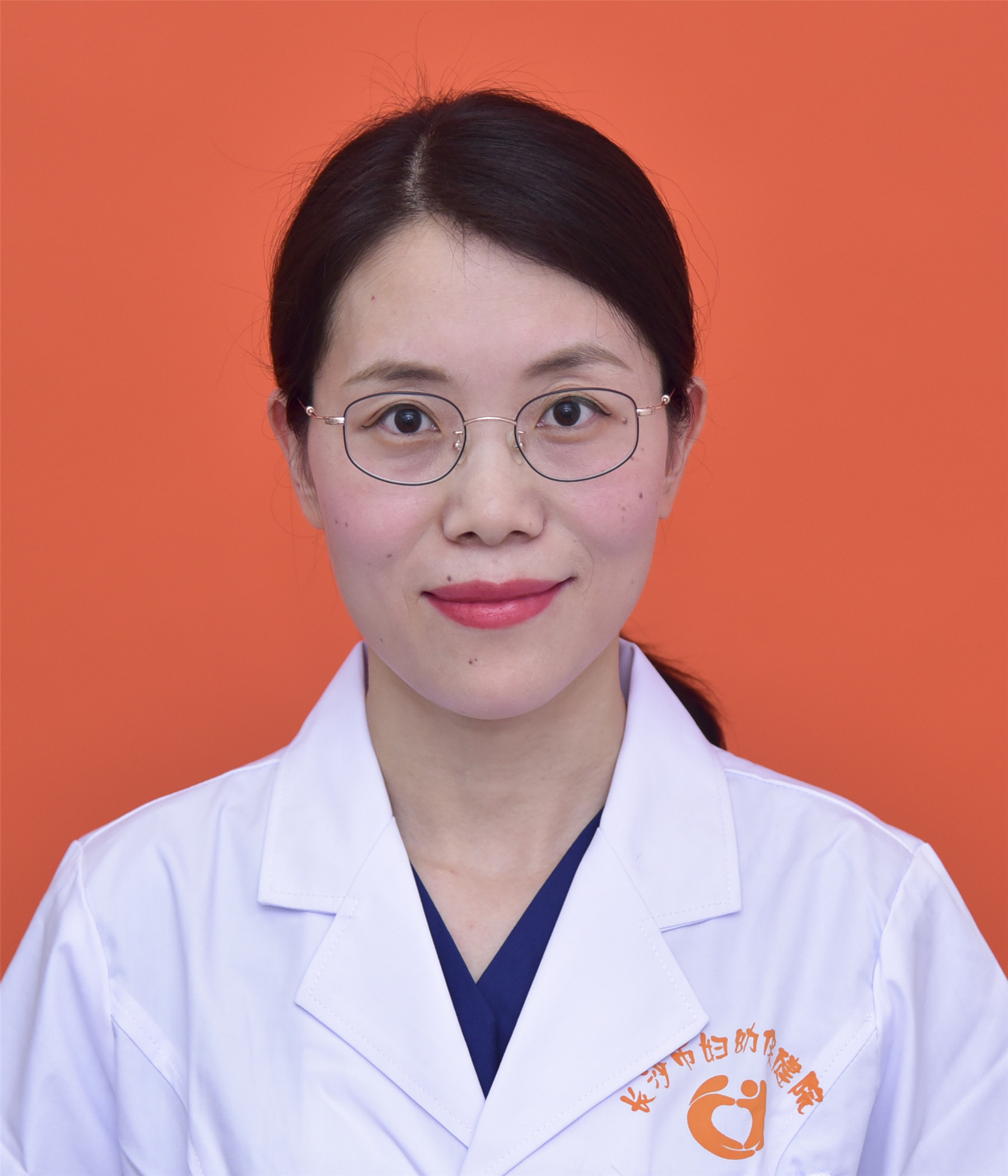 李华 副主任医师