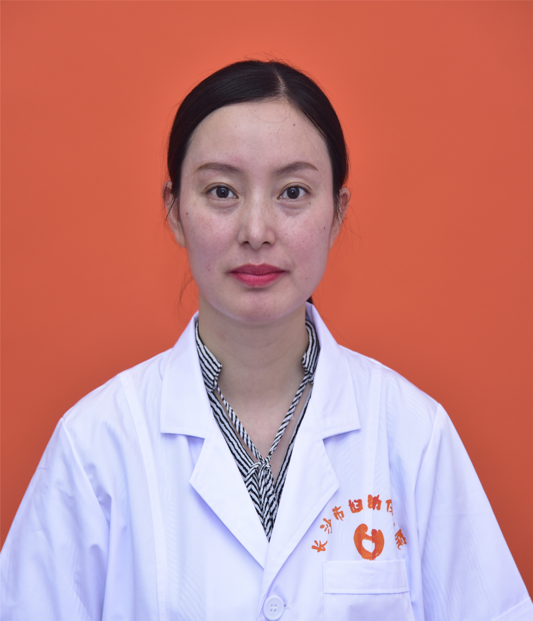 邹慧玲 副主任医师