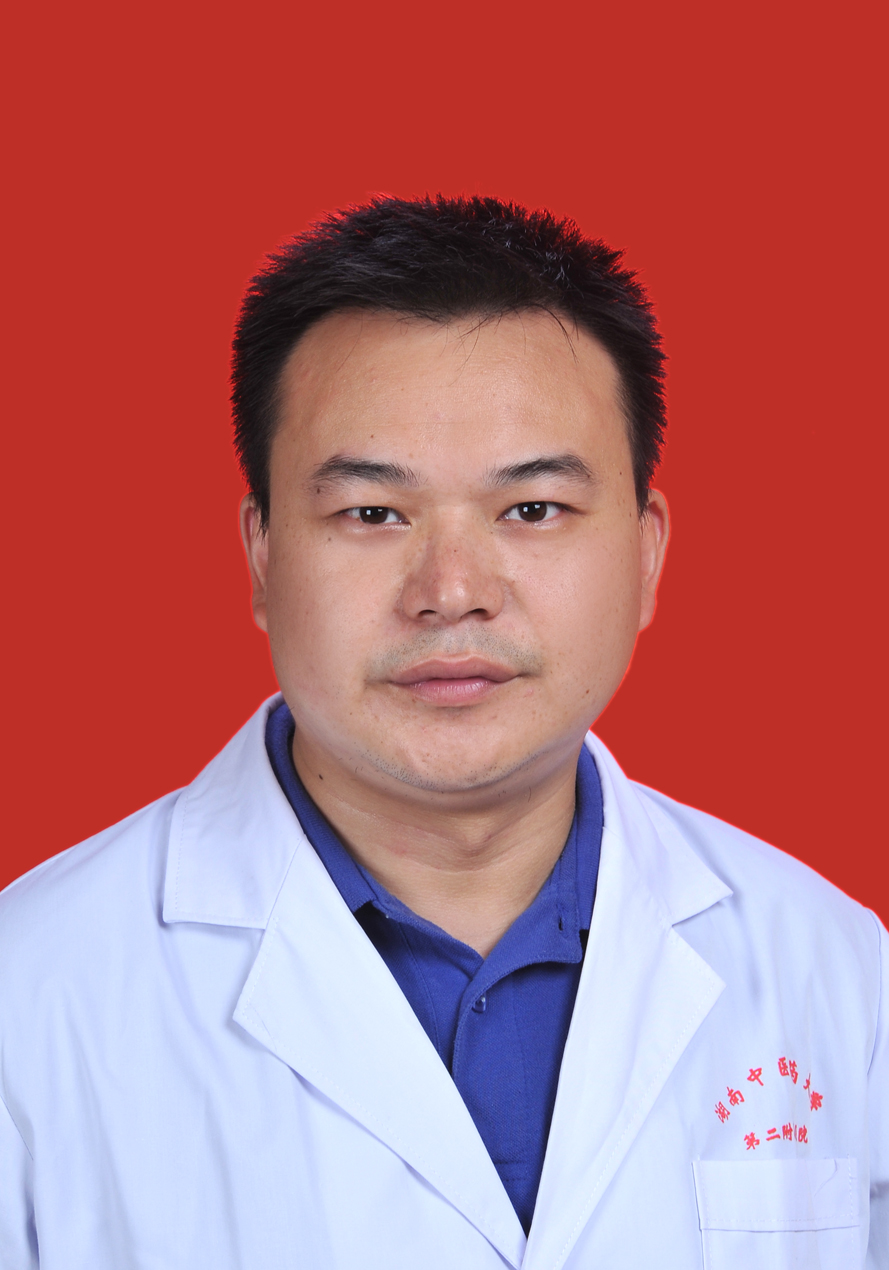 易宣超【副主任医师，针灸推拿学博士，医院首届&ldquo;中青年名医&rdquo;】