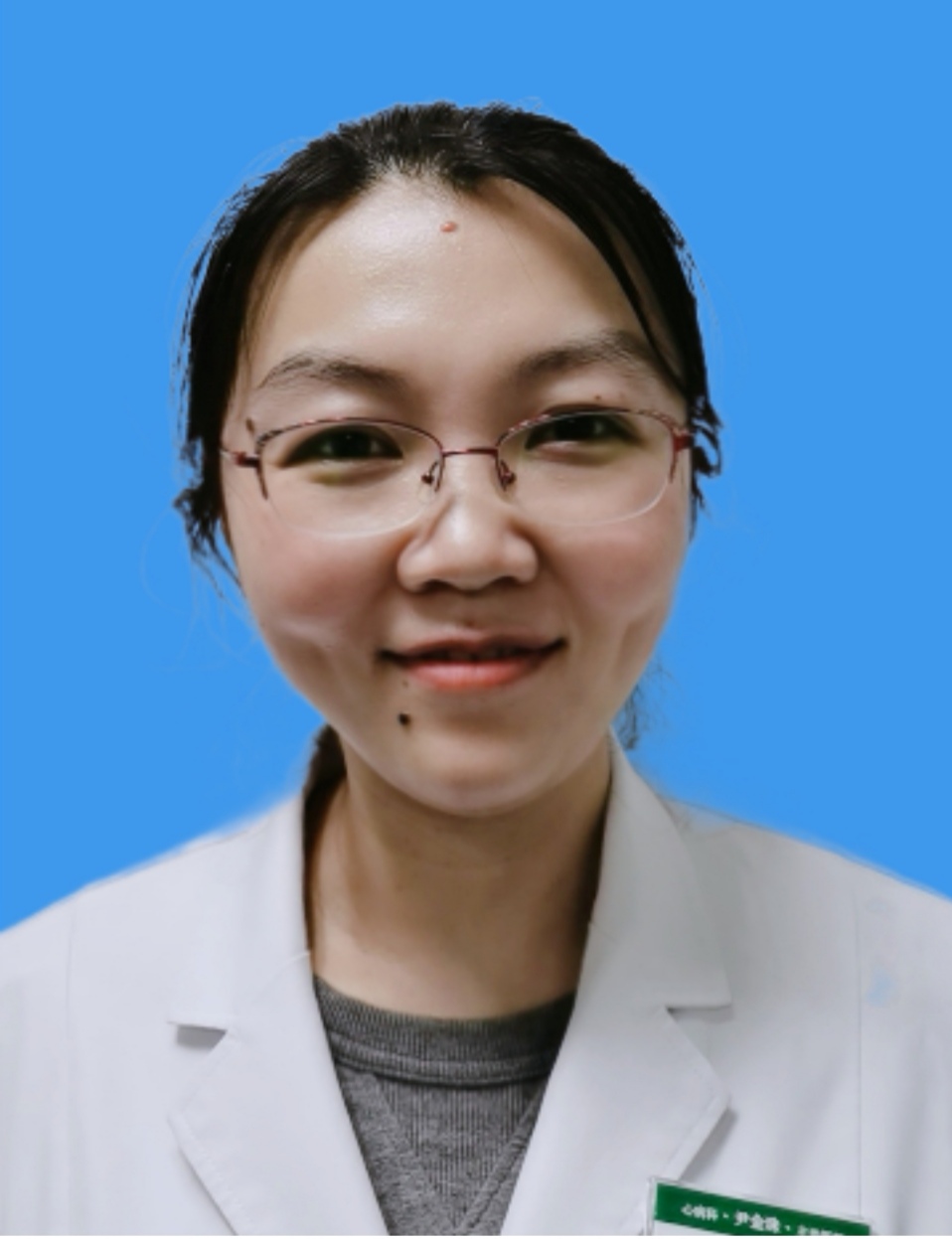 尹金珠                        职称：主治医师